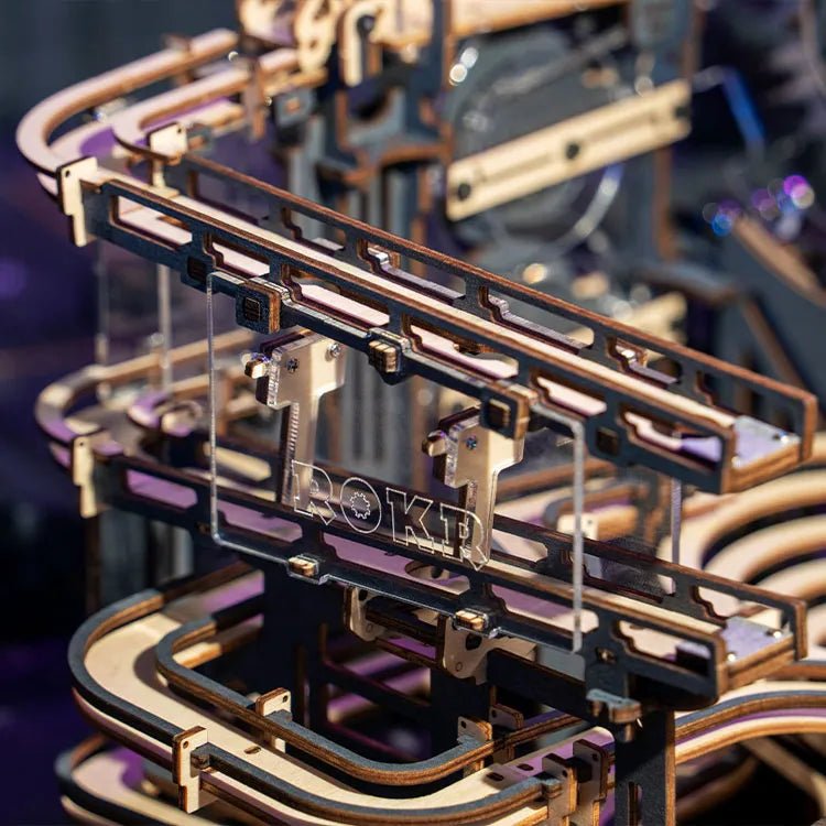 Éjszakai Város - 3D mechanikus golyópálya - Makett Kuckó