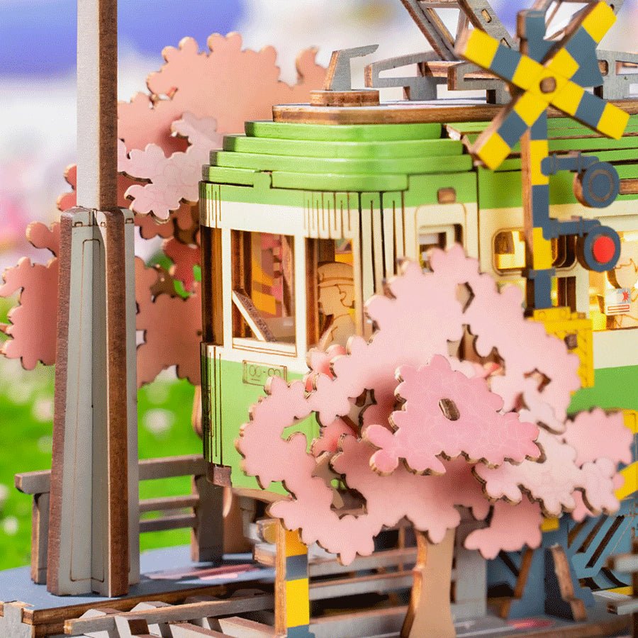 Sakura Villamos - 3D Fa puzzle - Makett Kuckó