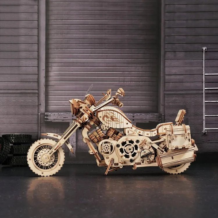 Cruiser Motor - 3D Fa Puzzle - Makett Kuckó